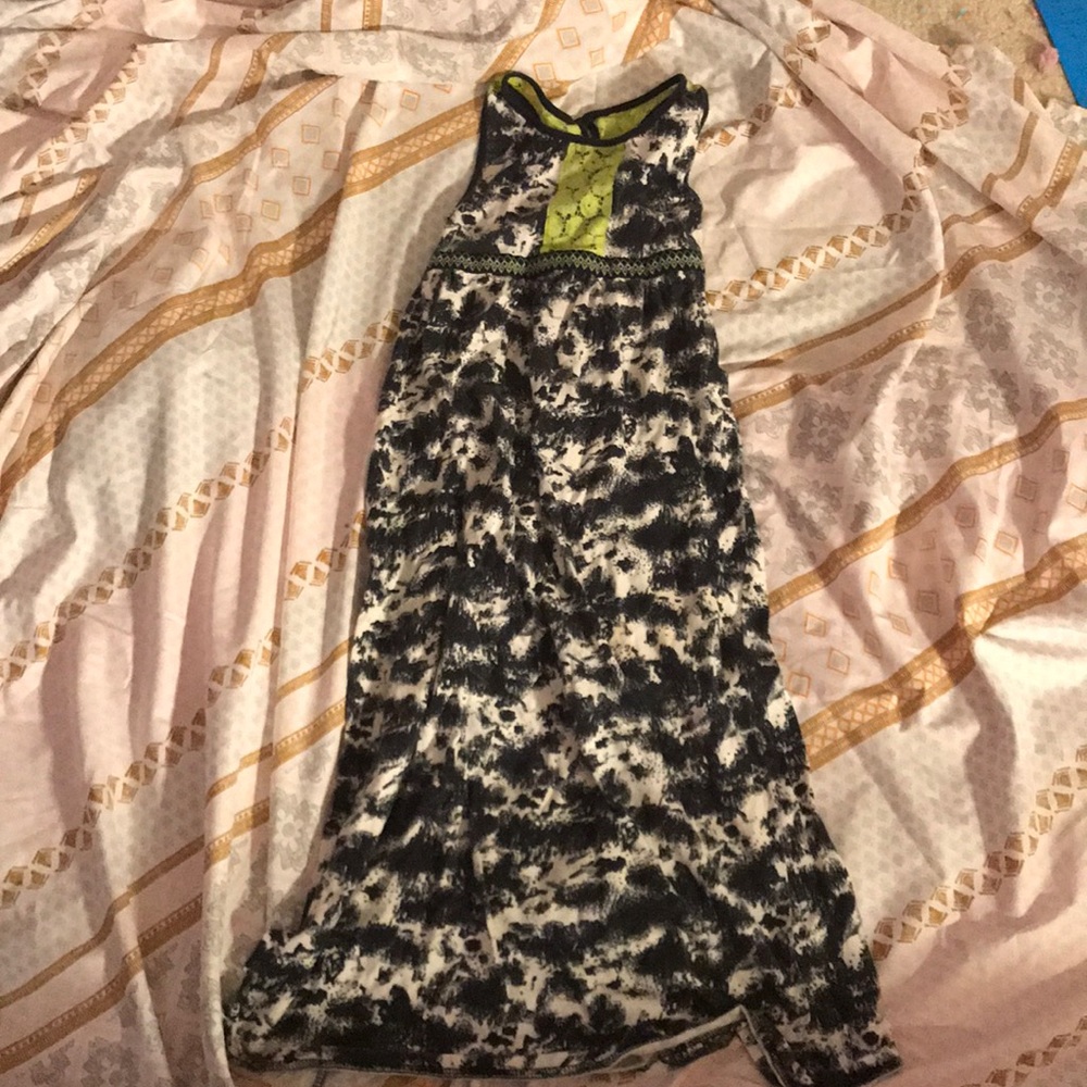 Halter neck maxi dress
